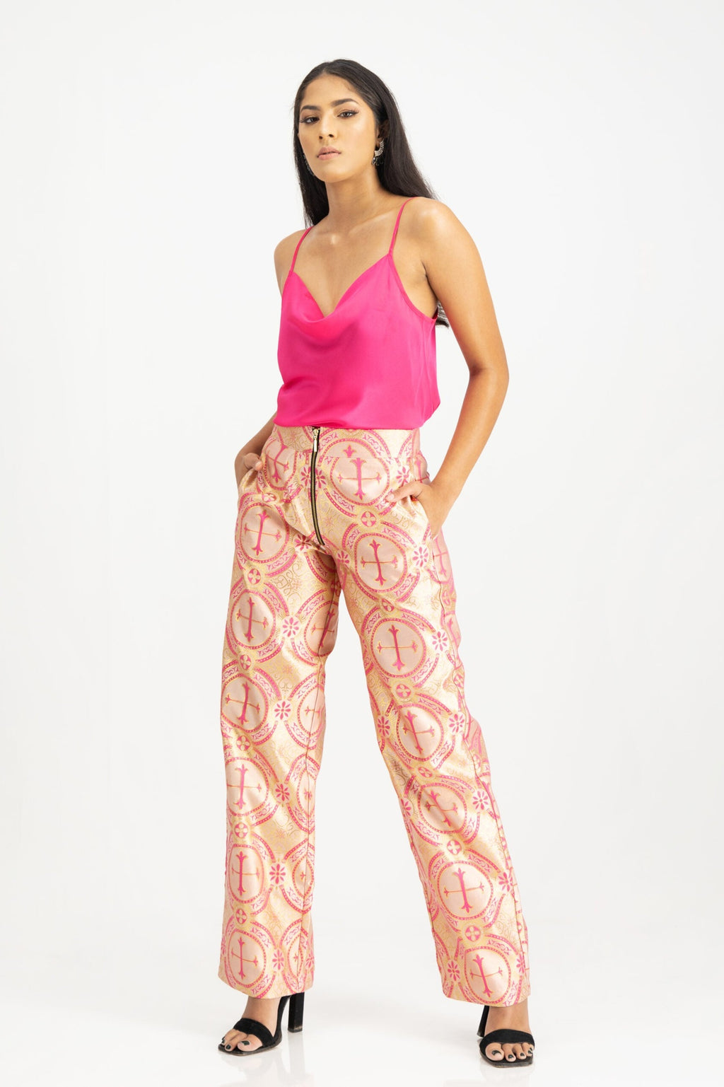 FD108SPK_FD110SPK_Fullbody_RAW_1